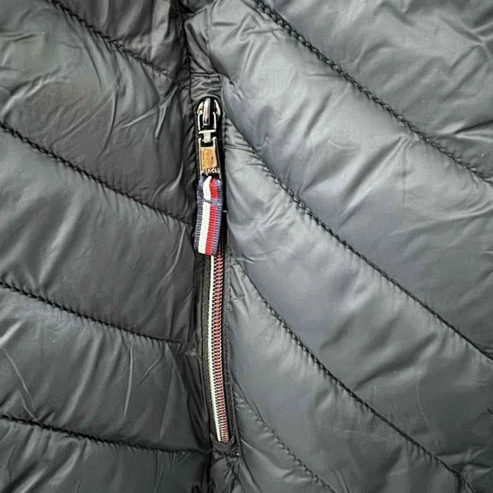 Tommy Hilfiger Women’s Hooded Zip Front Jacket - Black, Packable - Picture 8 of 12